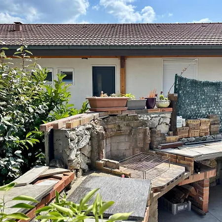 House In A Quiet Neighborhood, Balneo And Bbq בית נופש